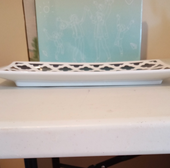 Black and White Geometric Tray - Picture 2 of 5